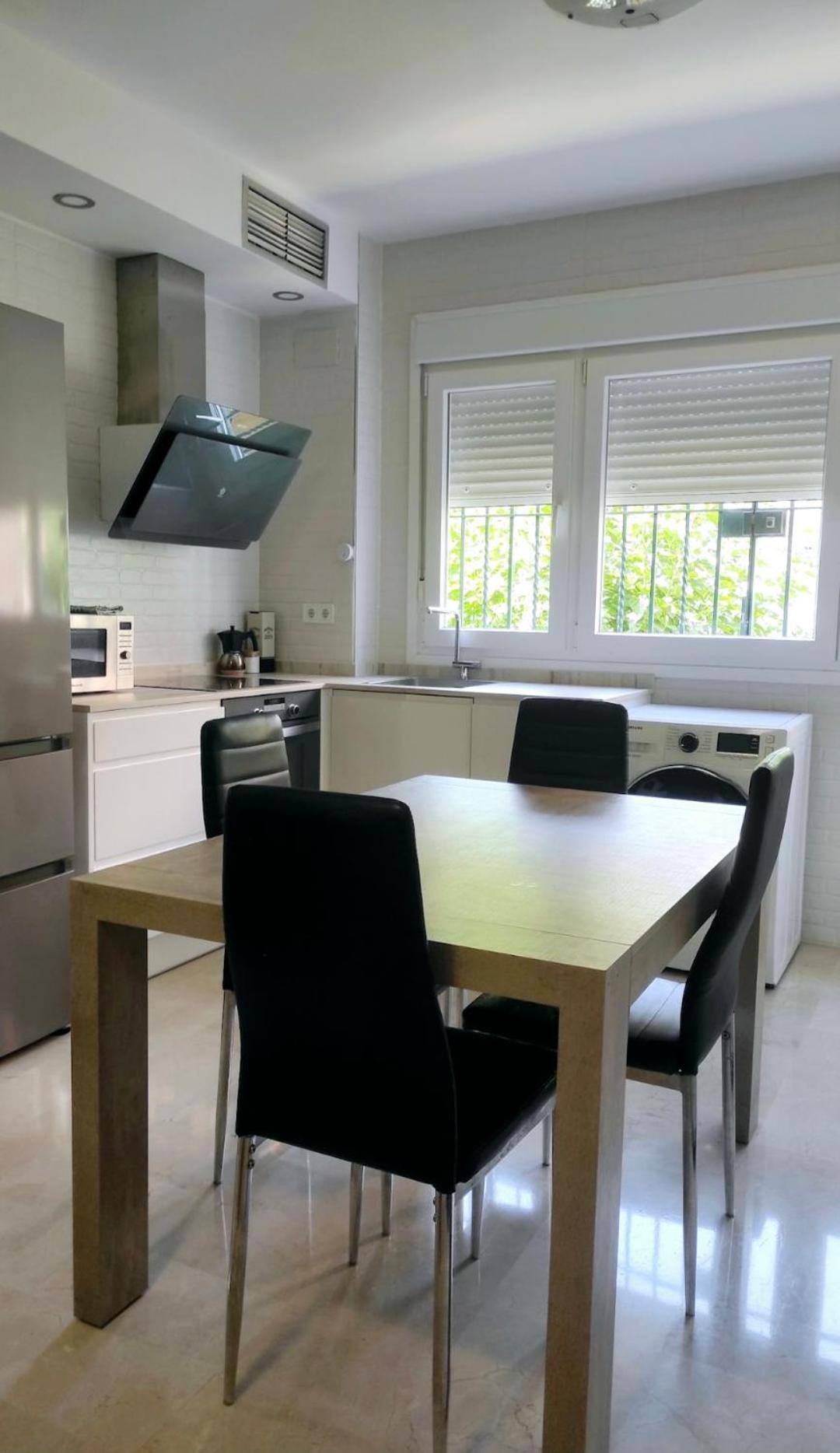Nervion Luxury Sevilla Екстериор снимка